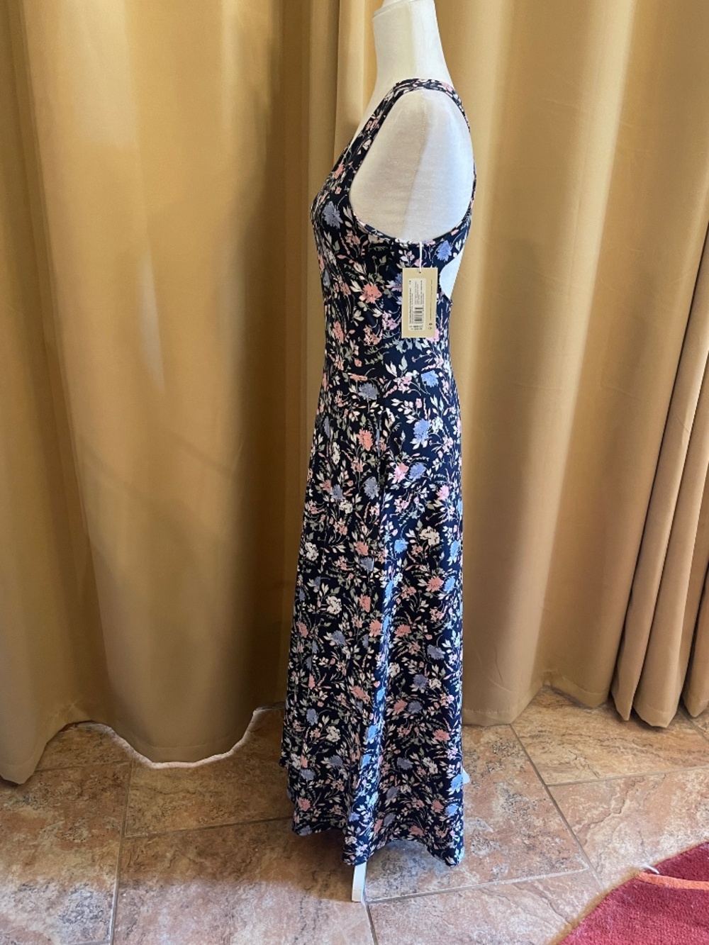 NEW! Pact Dayspring Blooms Fit Flare Maxi Dress Size S NWT! - Picture 4 of 12